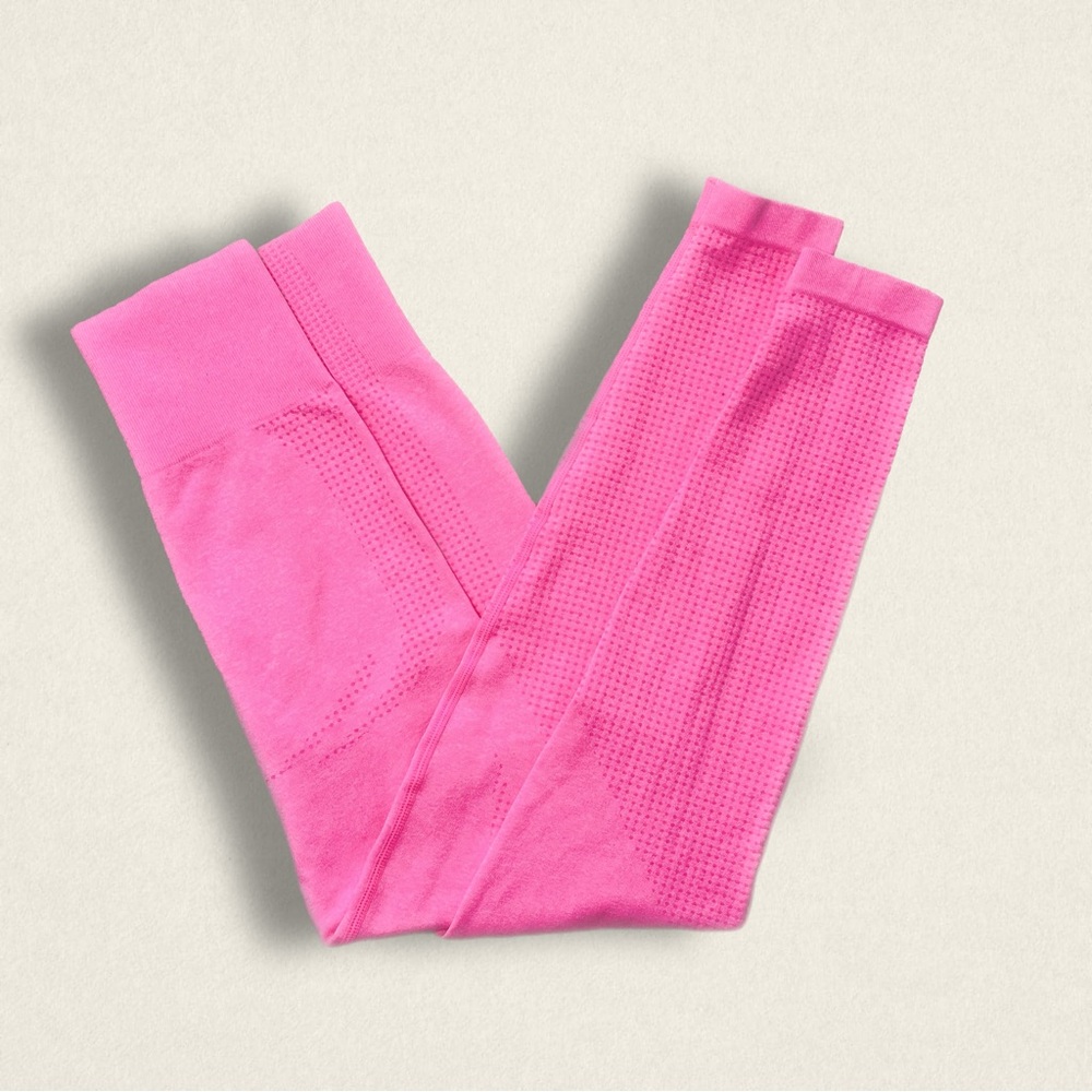 pink leggings
